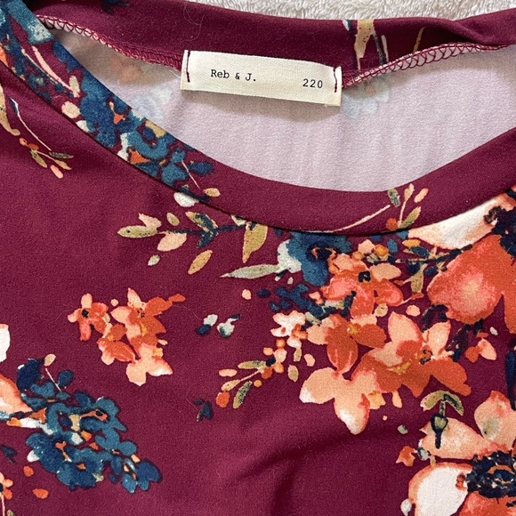 Boutique Floral Maxi Dress - Picture 2 of 2